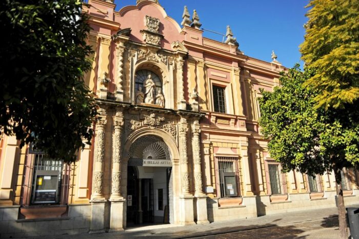 entrada barroca museo de bellas artes sevilla