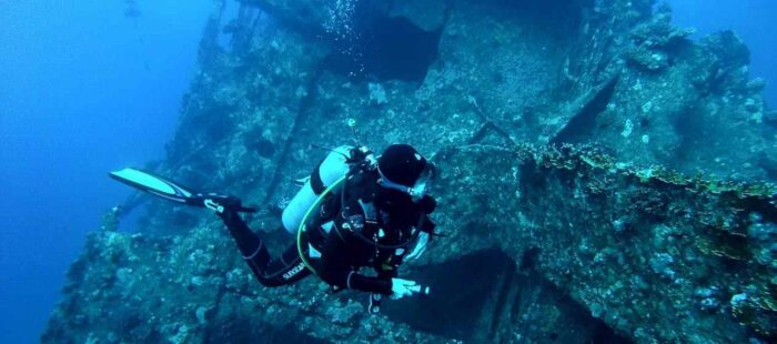 buceo en la playa de lanzarote