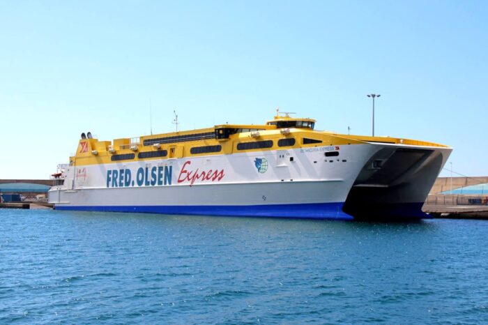 ferry Tenerife gomera
